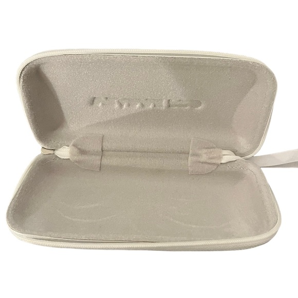 WearMe Pro Black Cat Eye Sunglasses with Zip Around Hard Case CAT007 - Picture 12 of 12